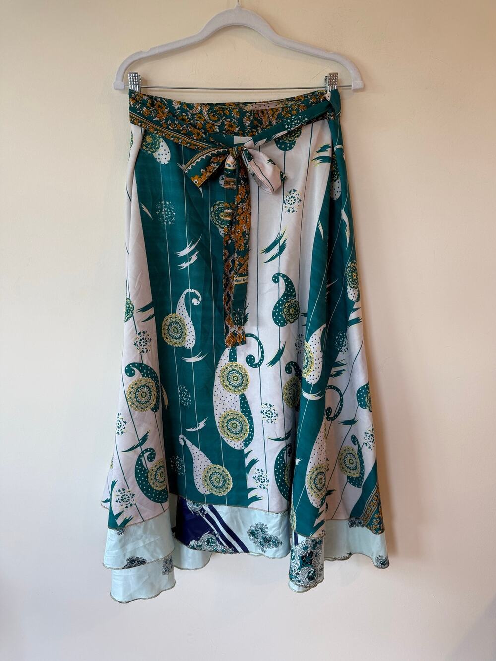 Jack Pot New York A-Line Midi Skirt Women's SZ M/L Multicolor Silk Paisley Print